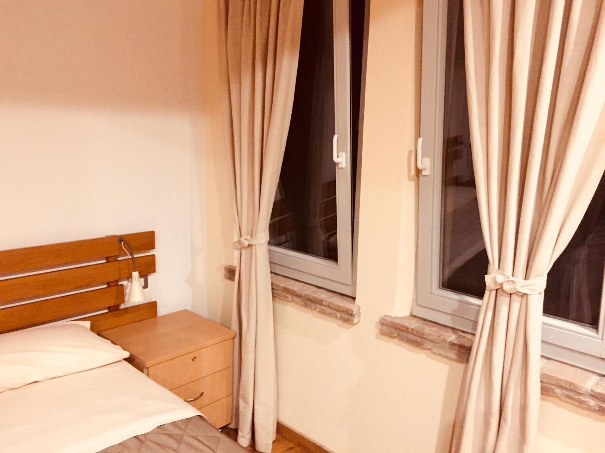Parma Country Room Montechiarugolo Buitenkant foto